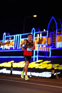 BIB: 42300
                            <button type="button" onclick="openModal(22832982)" class="btn btn-primary btn-sm float-right btn-popup" data-toggle="modal" data-target=".modal-high-quality">
                        <i class="fas fa-shopping-cart"></i> Add to Cart
                    </button>
                                            <button type="button" onclick="isThisMe(22832982, true)" class="btn btn-success btn-sm float-right btn-popup btn-isme hidden" data-toggle="tooltip" data-placement="bottom" title="นี่คือรูปของคุณใช่ไหม คลิกที่นี่เพื่อเอาเข้าอัลบั้ม">
                        <i class="fas fa-plus"></i> Add to album
                    </button>
                    <button type="button" onclick="isThisMe(22832982, false)" class="btn btn-warning btn-sm float-right btn-popup btn-isnotme hidden">
                        <i class="fas fa-ban"></i> Remove from album
                    </button>